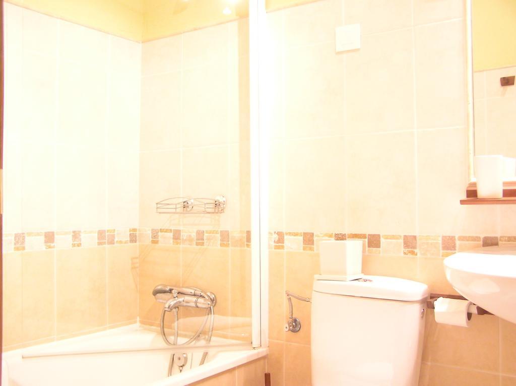 Hostal Rural Las Cuatro Calles San Martín del Pimpollar Eksteriør bilde