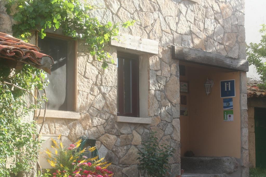 Hostal Rural Las Cuatro Calles San Martín del Pimpollar Eksteriør bilde